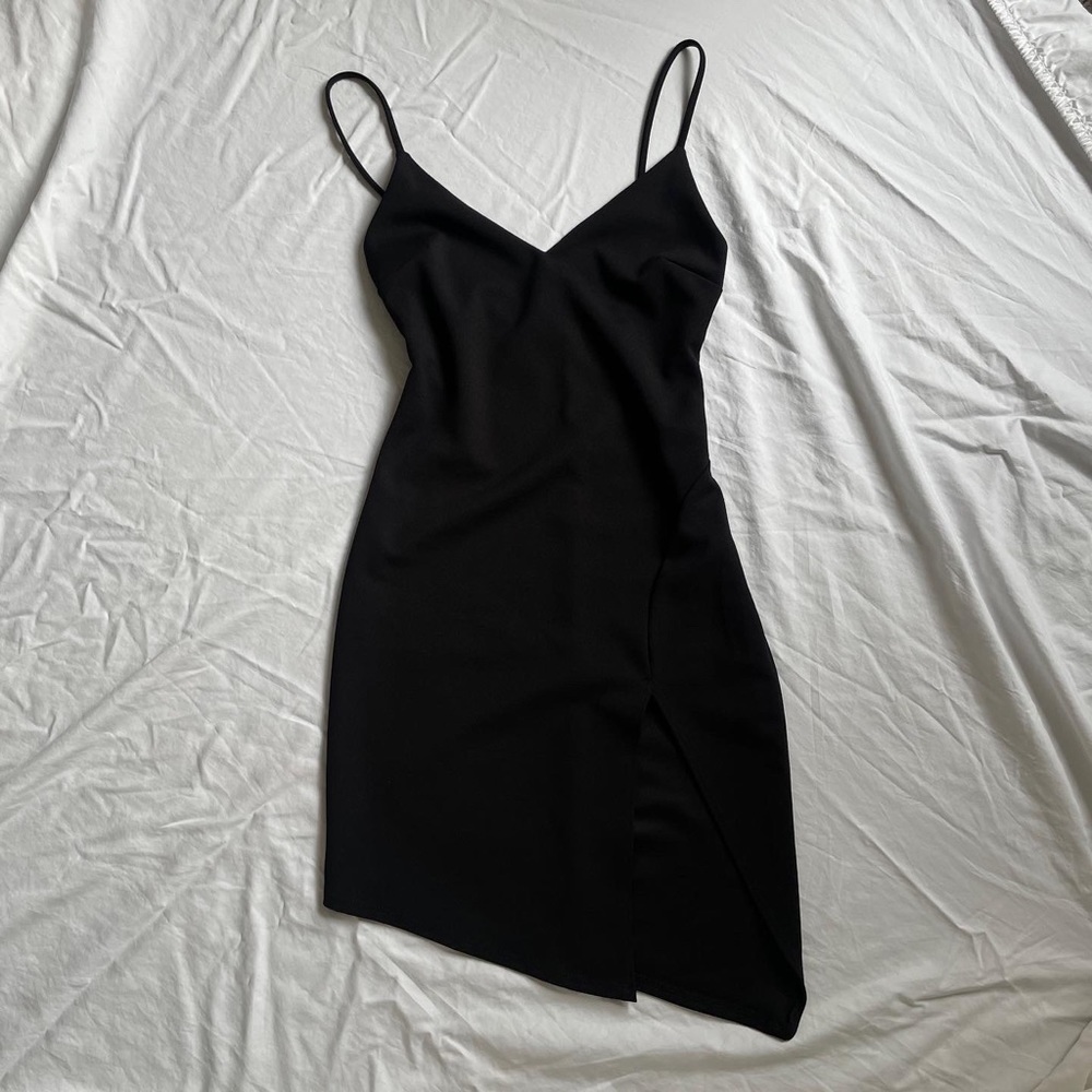 Assymetrical slit dress
